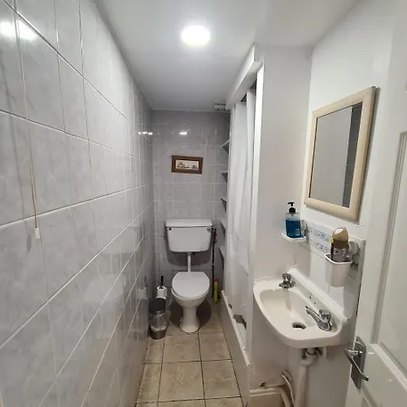 Private In Center *