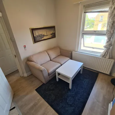 Apartment Private In Center *