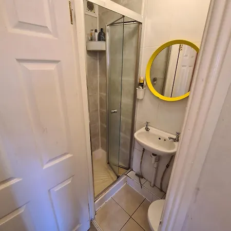 Private In Center