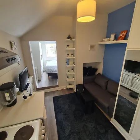 Apartment Private In Center *